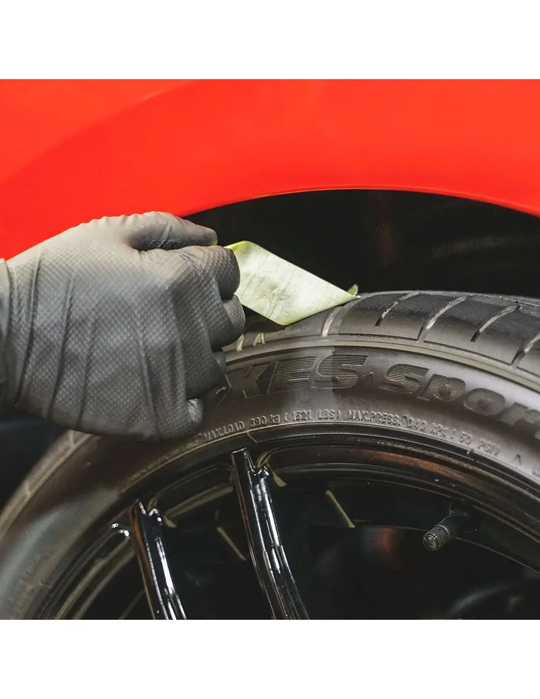 ALL ROUND PLASTIC PROTECTANT - Image 4